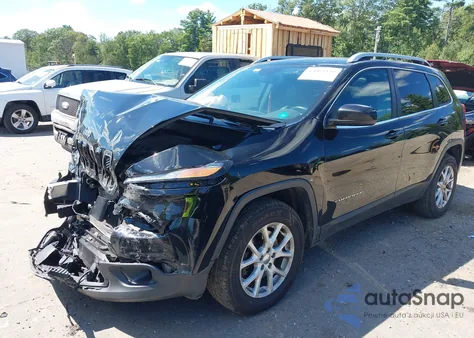 2018 Jeep Cherokee Latitude Plus 4X4 z USA, uszkodzony, nr VIN 1C4PJMLB9JD502810